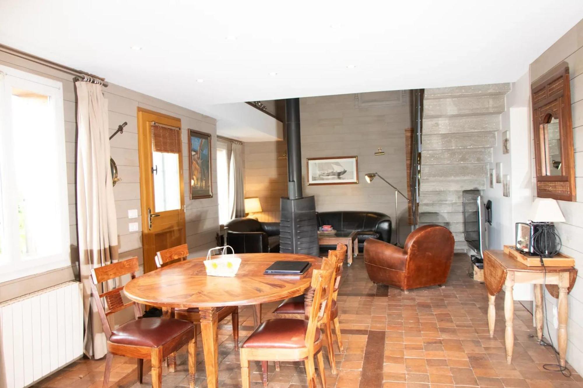 Chalet Chaleureux A Marigny-L'Eglise Avec Vue Sur Lac Et Montagne Zewnętrze zdjęcie