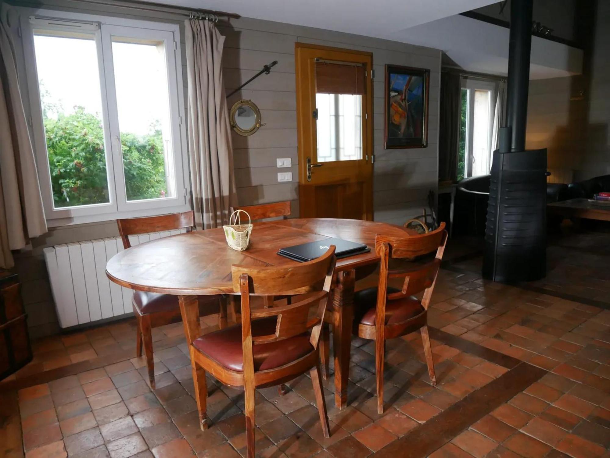 Chalet Chaleureux A Marigny-L'Eglise Avec Vue Sur Lac Et Montagne Zewnętrze zdjęcie