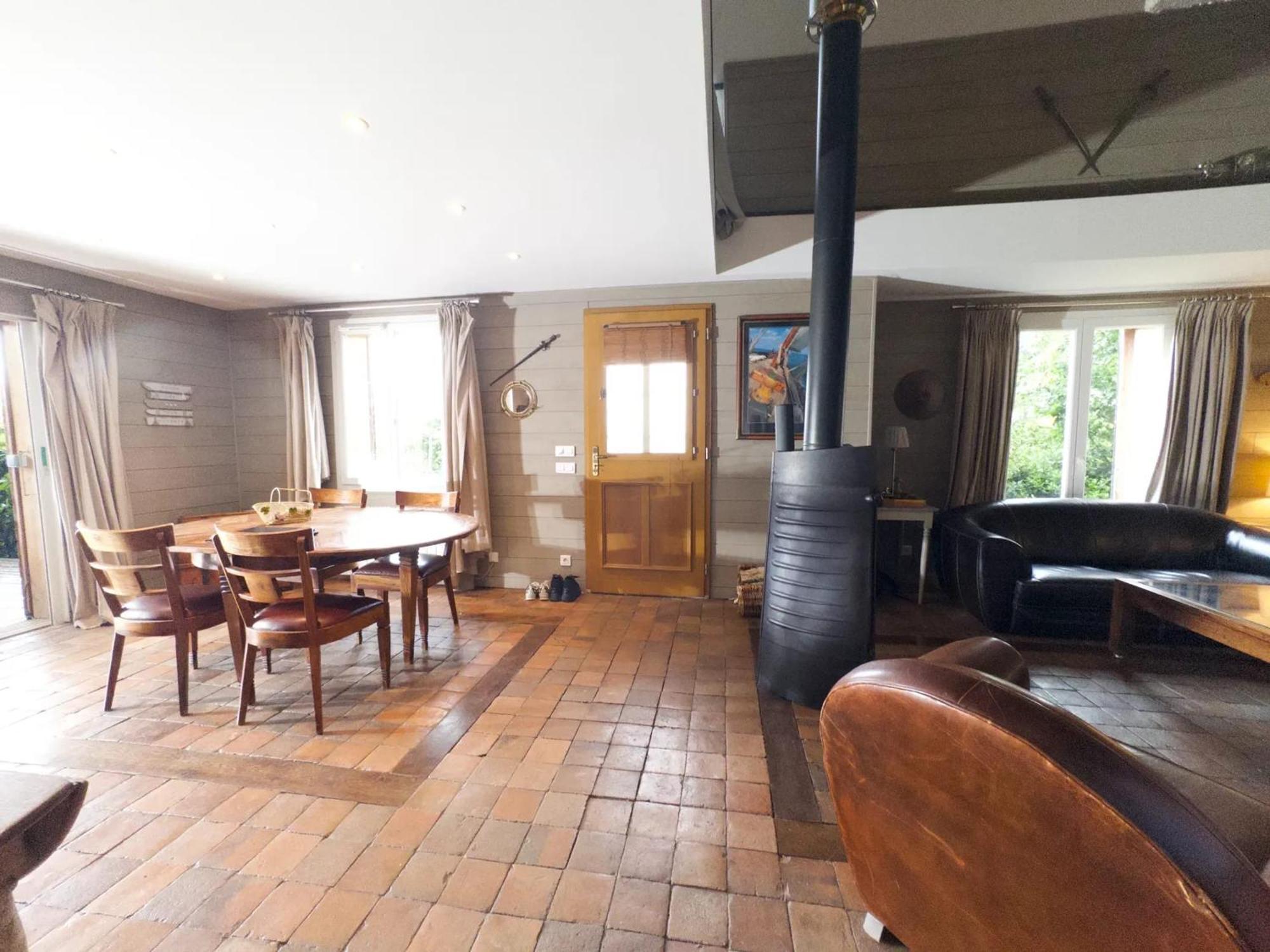 Chalet Chaleureux A Marigny-L'Eglise Avec Vue Sur Lac Et Montagne Zewnętrze zdjęcie